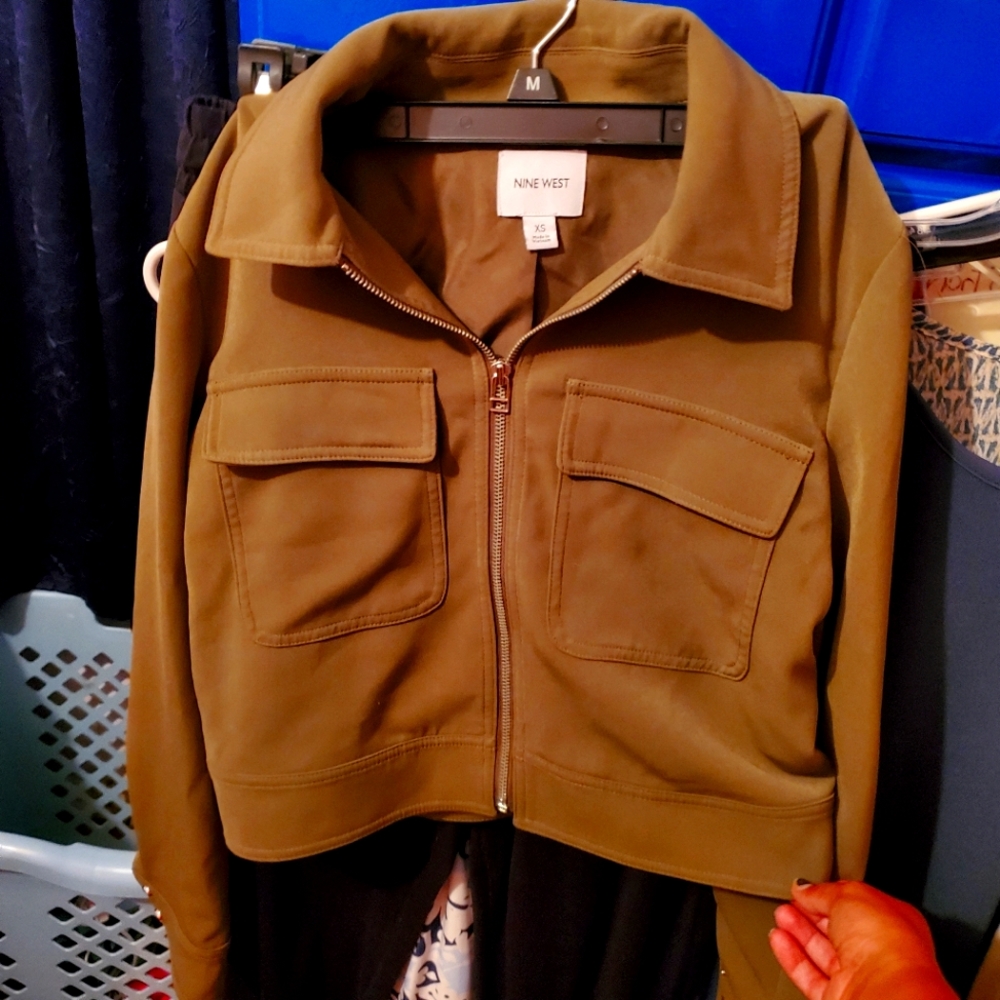 Olive Green: Polyester-Jean-Jacket AKA BLAZER size XS never worn BRAND NEW NOtag